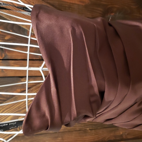 Alfred Angelo - Picture 4 of 9